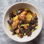 Braised Sea Cucumber with Chicken and Mushroom