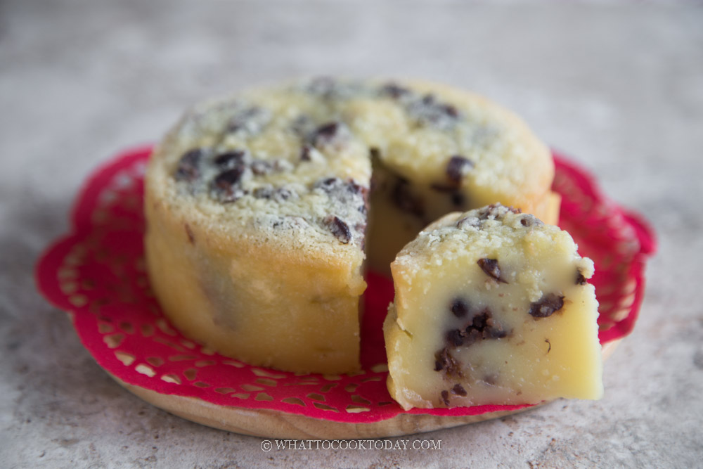 Chinese Baked Red Bean Nian Gao (Red Bean Mochi Cake)