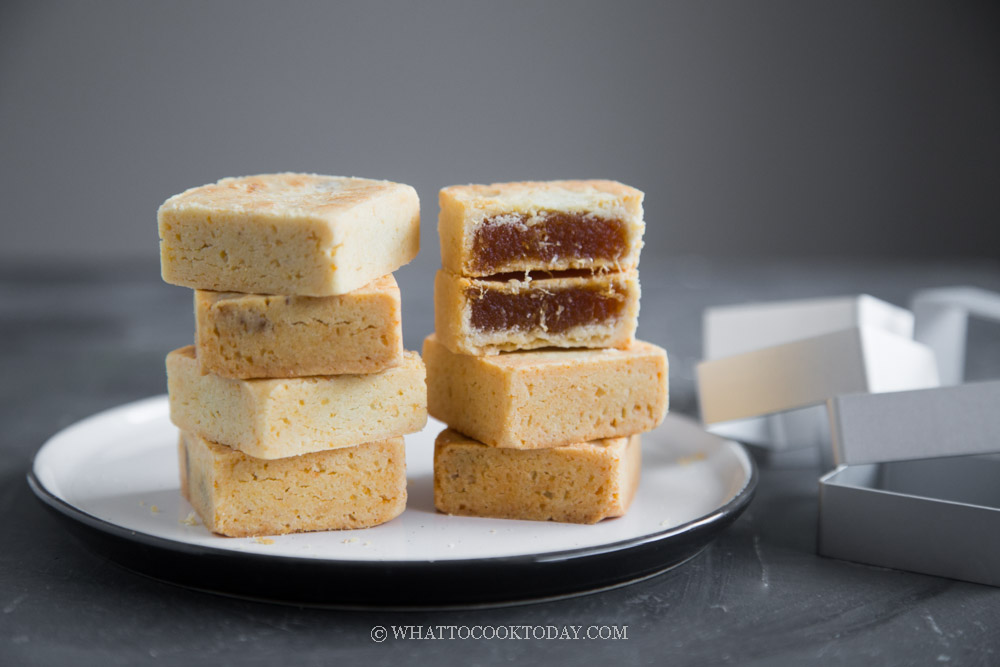 Taiwan Pineapple Cakes/Tarts (Feng Li Su)