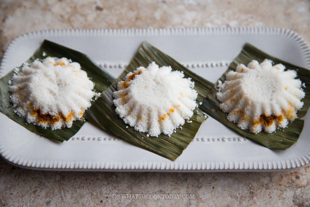 How To Make Kueh Tutu / Putu Piring (Without Tutu Mold)