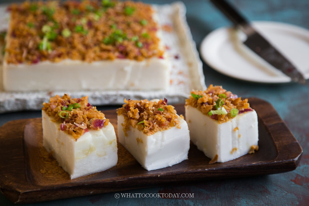 Kue Talam Ebi / Kuih Talam Berlauk (Savory Steamed Rice Cake)