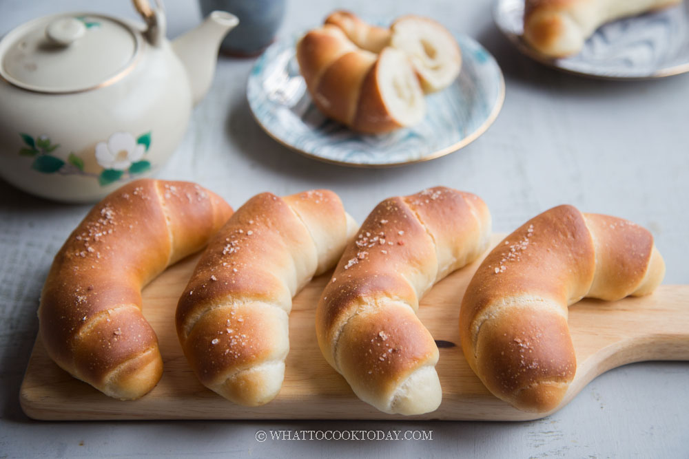 Shio Pan / Japanese Buttery Salty Bread (Poolish Bread)