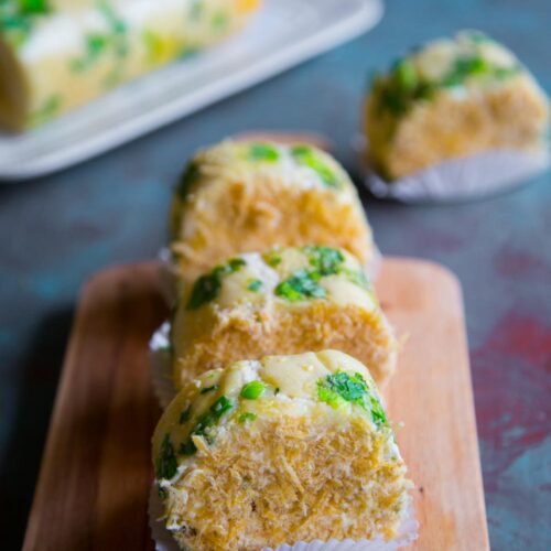 Pork Floss Scallion Bread Roll