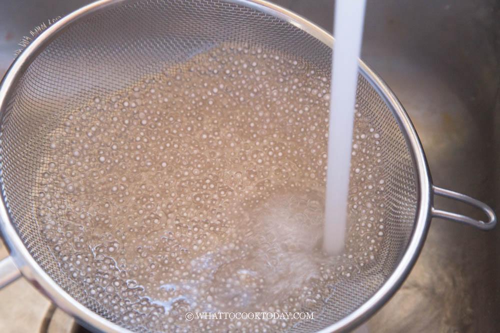 Tapioca Melon Dessert Soup (sakoo cantaloupe) - Hot Thai Kitchen!