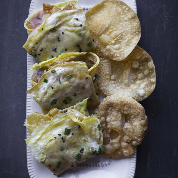 Jian Bing Guo Zi (Chinese Breakfast Crepes)