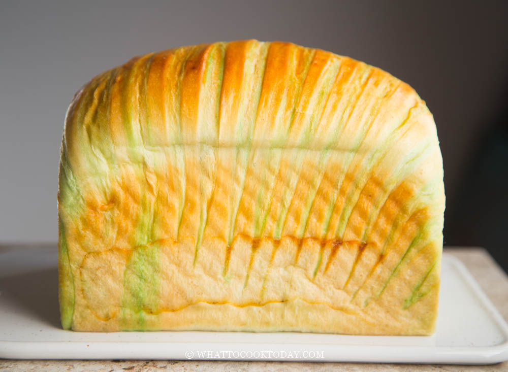 Super Soft Pandan Swirl Shokupan (Yudane)
