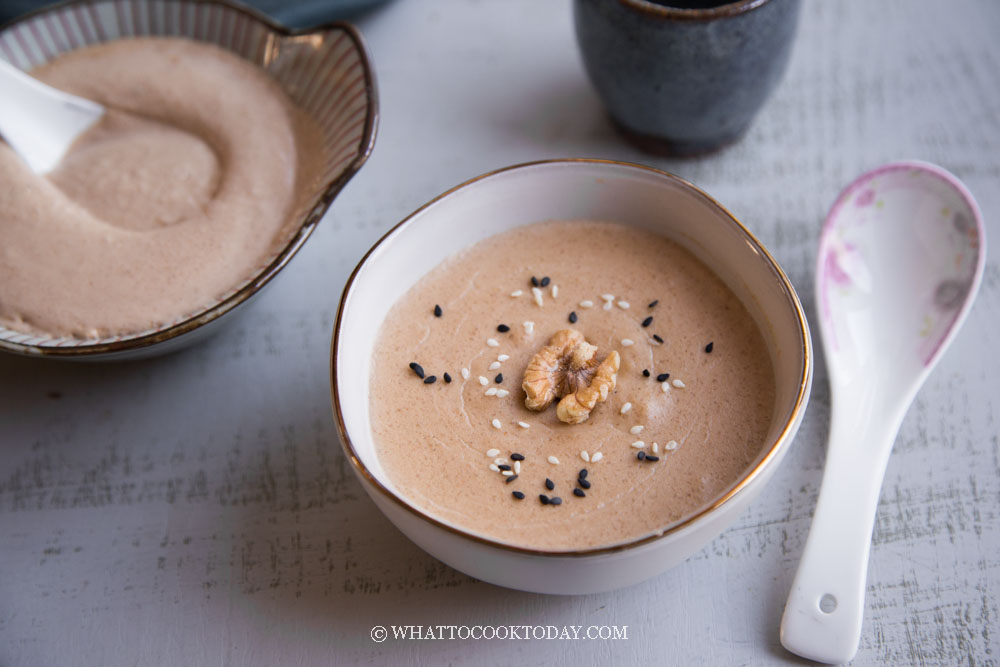 Chinese Creamy Walnut Dessert Soup (合桃糊 )