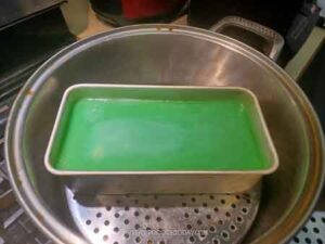 Vietnamese Steamed Pandan And Mung Bean Layer Cake Banh Da Lon 