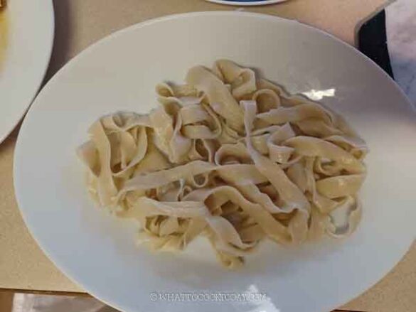 Xin Jiang Big Plate Chicken (Da Pan Ji)