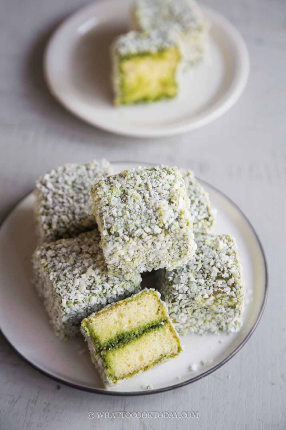 Matcha Lamington