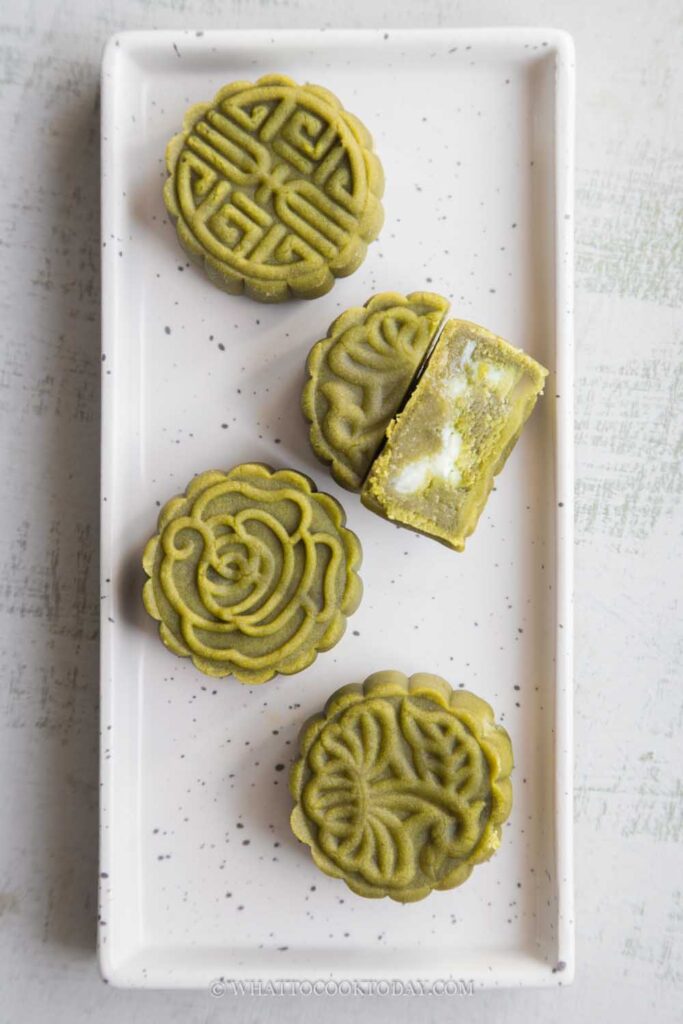 Baked Matcha White Chocolate Mooncakes