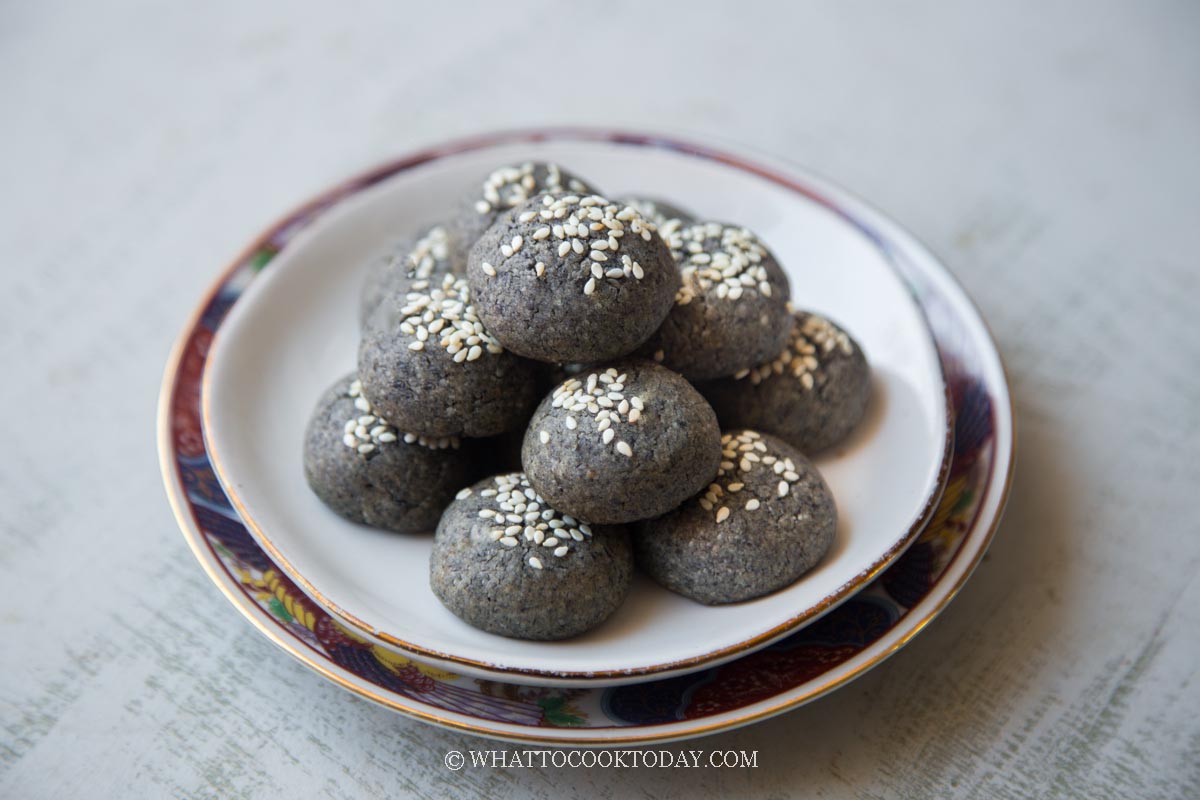 Chinese Black Sesame Cookies