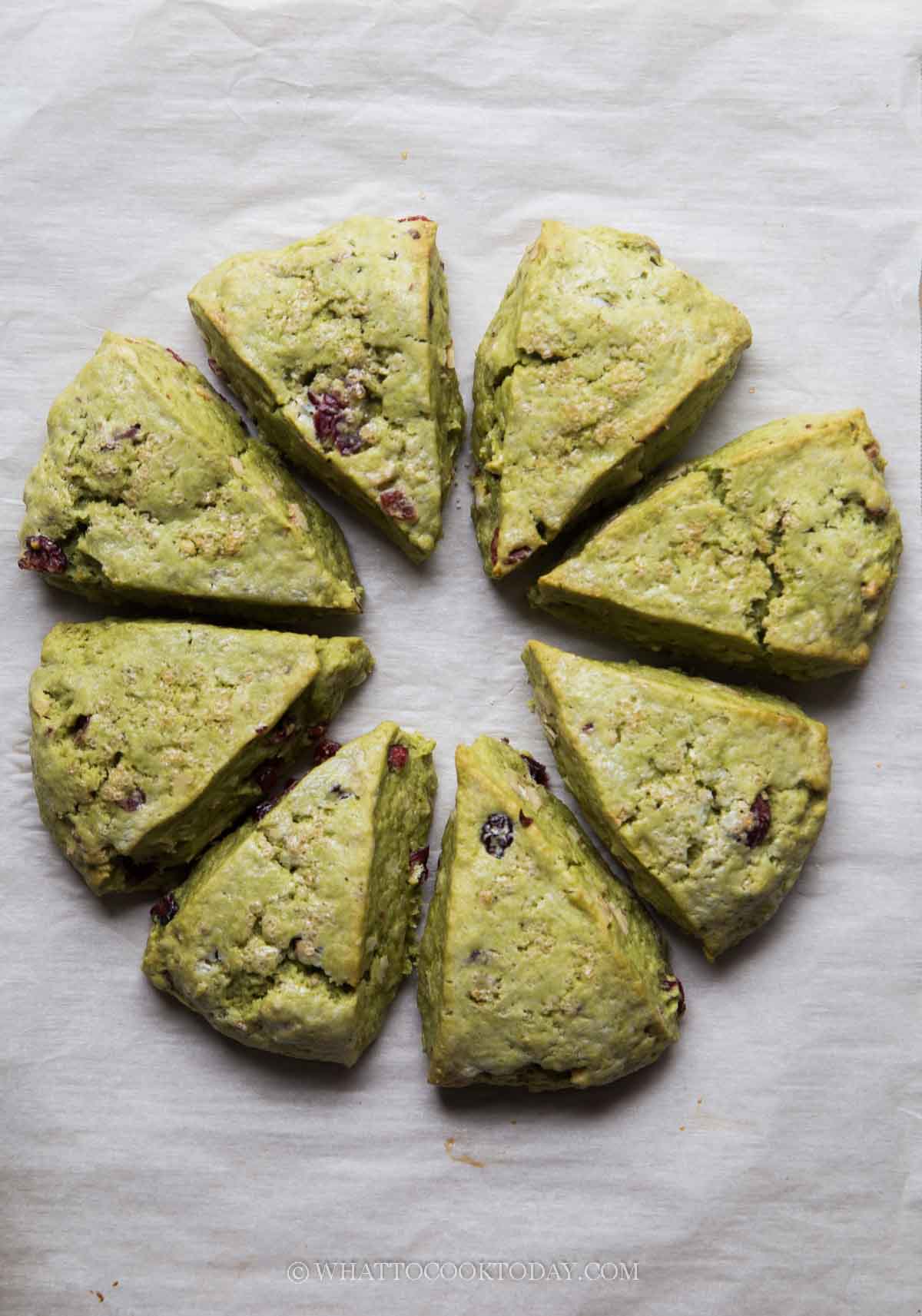 Easy Matcha Cream Scones
