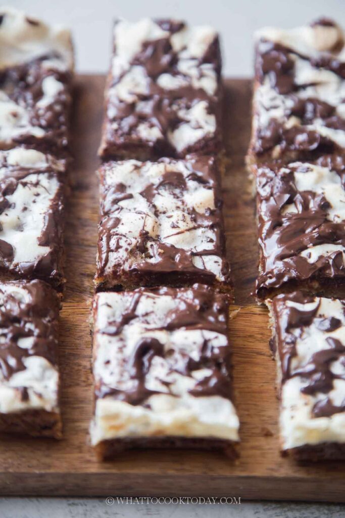 Gooey S’mores Blondies (With Toasted Marshmallow Top!)