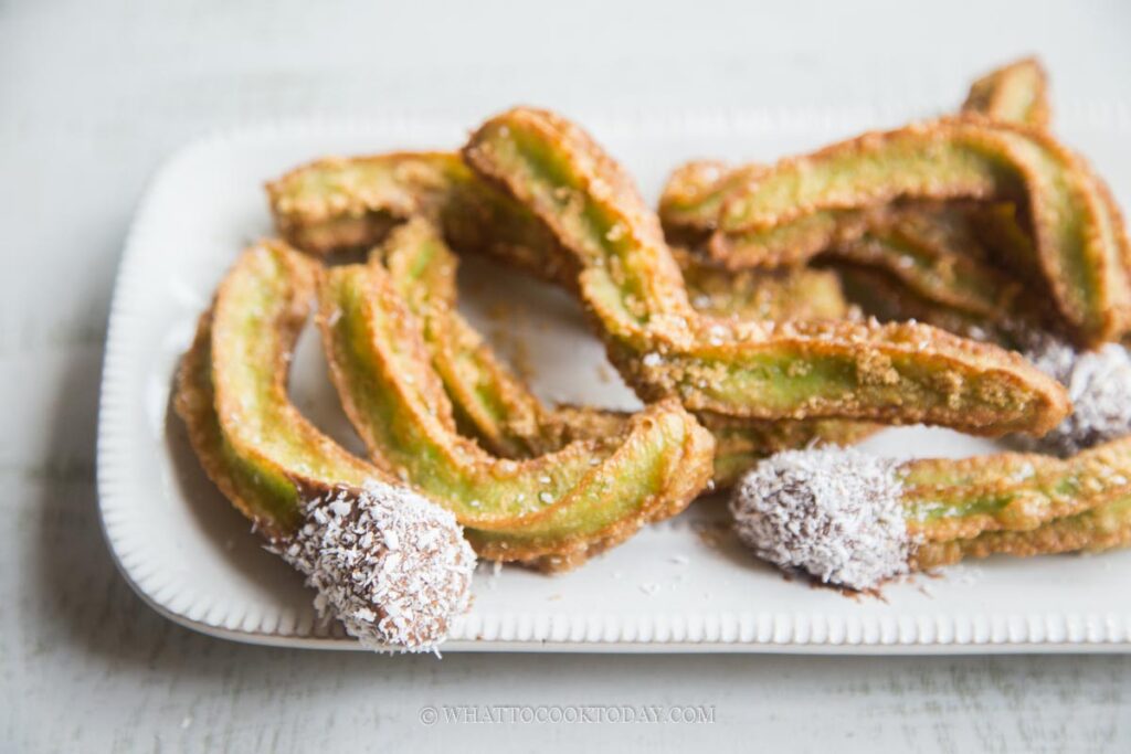 Easy Pandan Churros