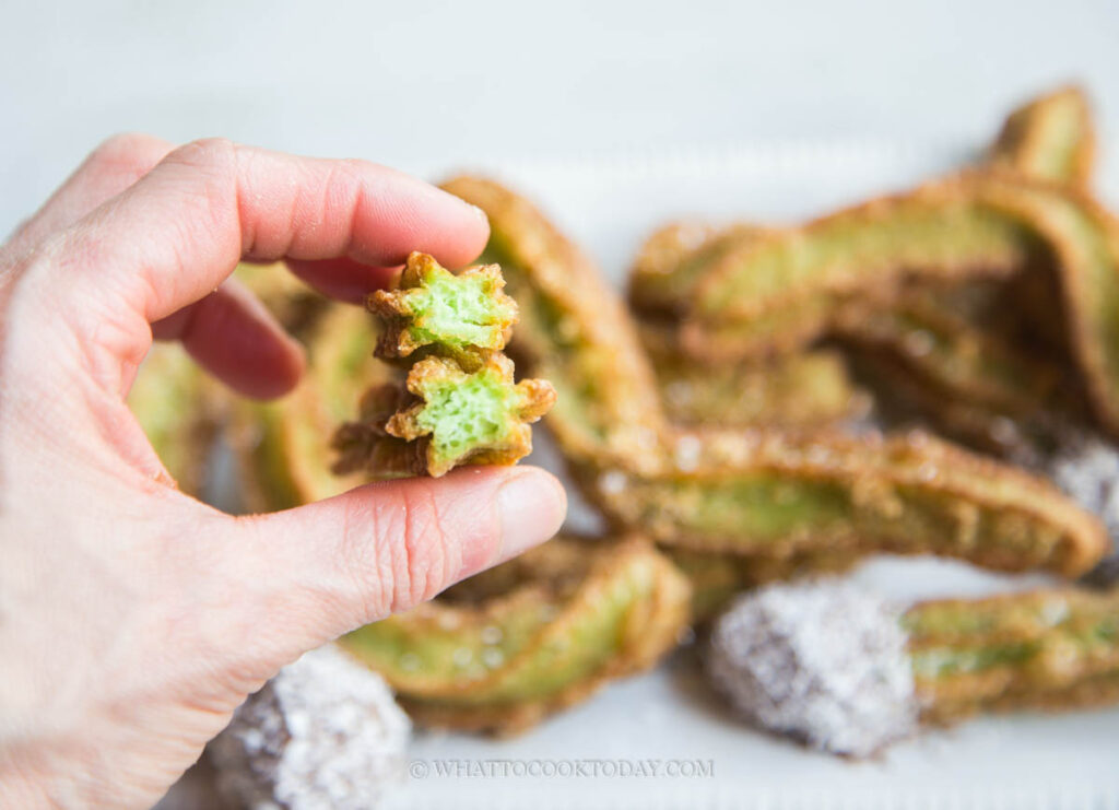 Easy Pandan Churros