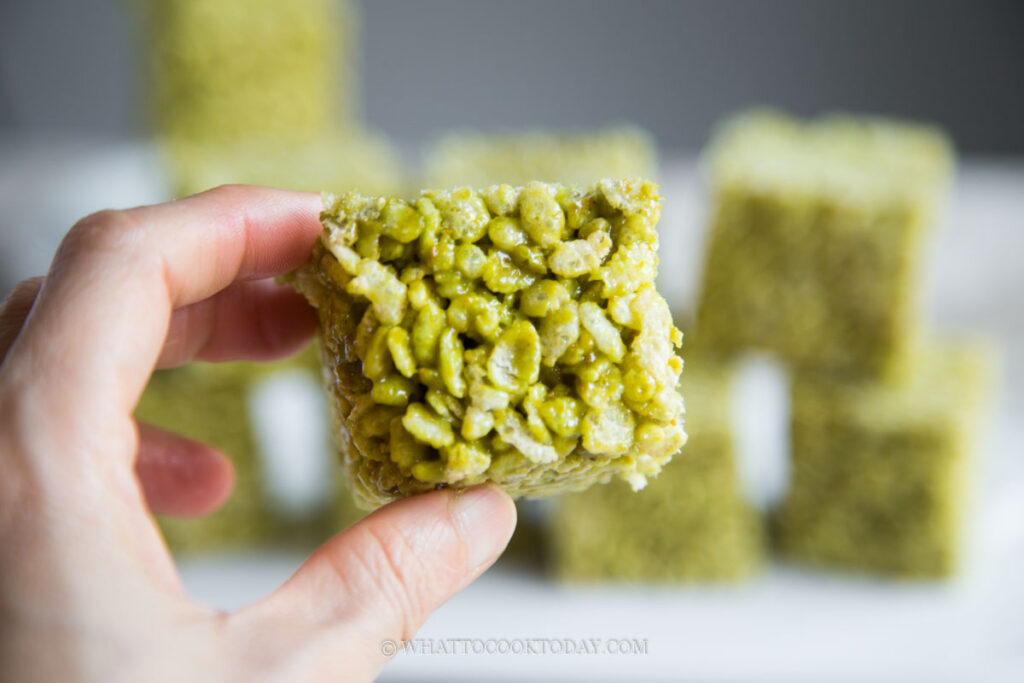 Milky Brown Butter Matcha Rice Krispie Treats