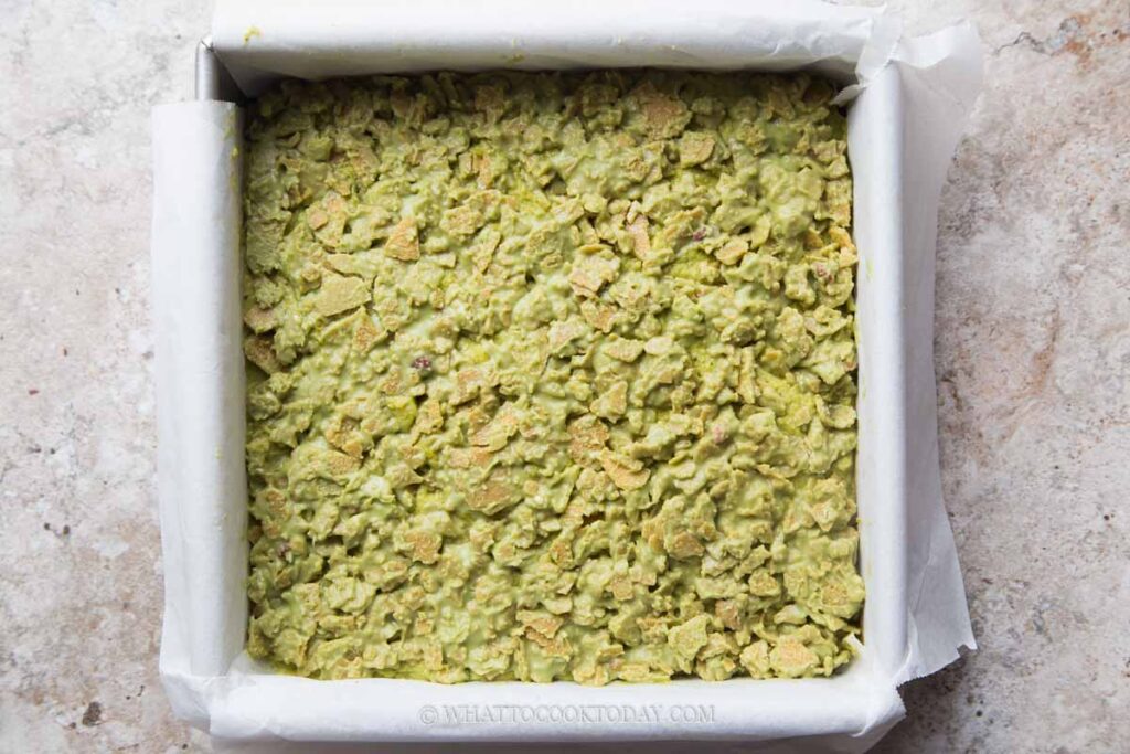 Feuilletine Crunch Matcha Dream Cake