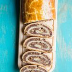 Dios Beigli/Bejgli (Hungarian Walnut Pastry Rolls)