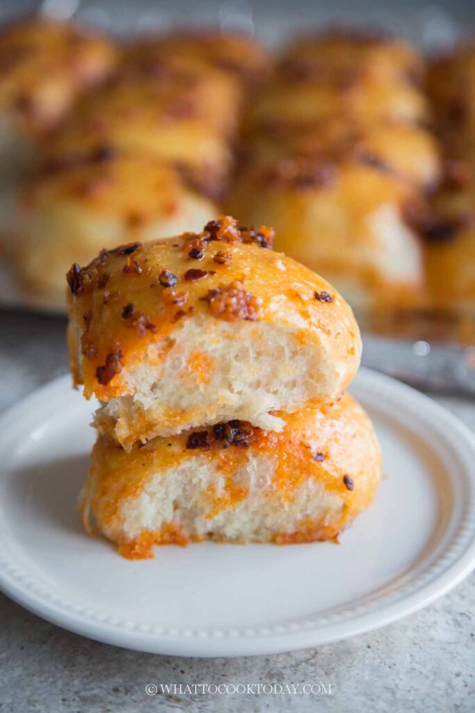 Chili Crisp Garlic Butter Dinner Rolls