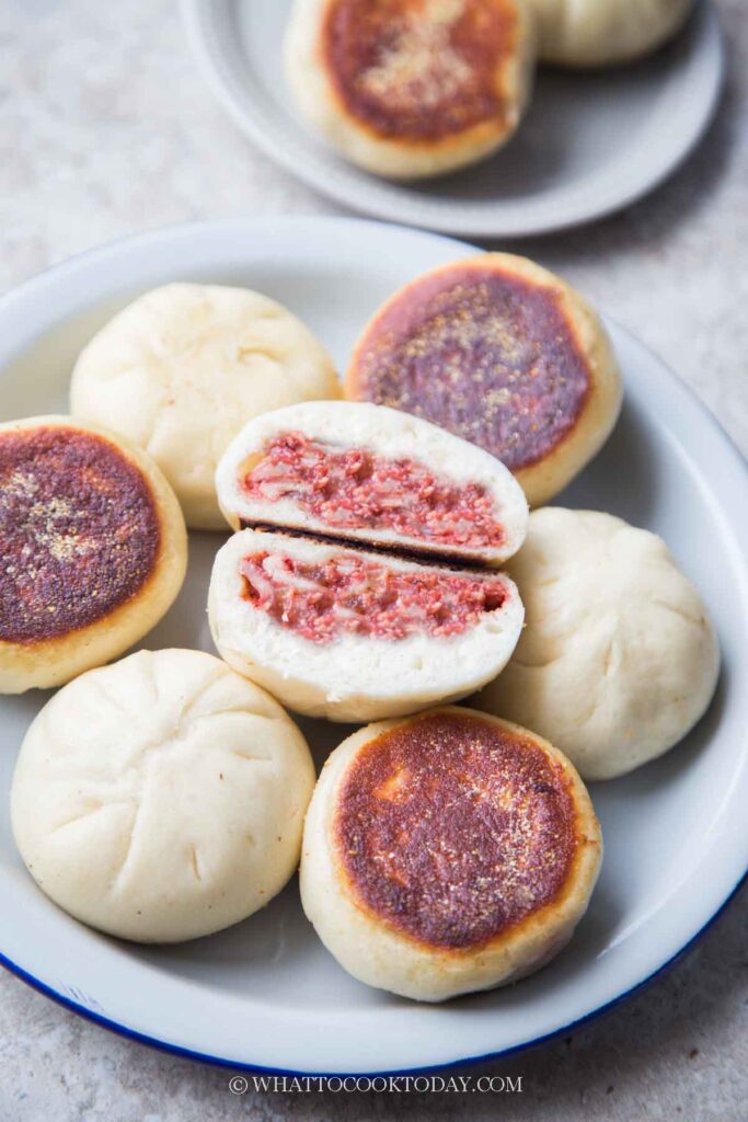 Pan-Fried Steamed Buns