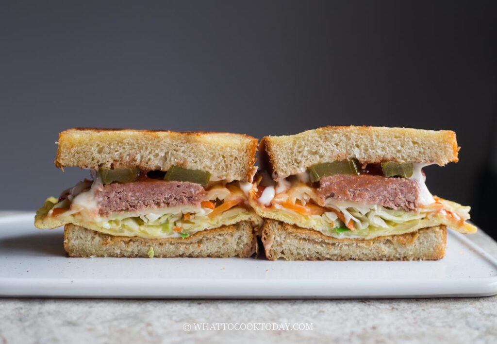 Easy Gilgeori Toast Recipe (Korean Street Toast with Cabbage and Egg)